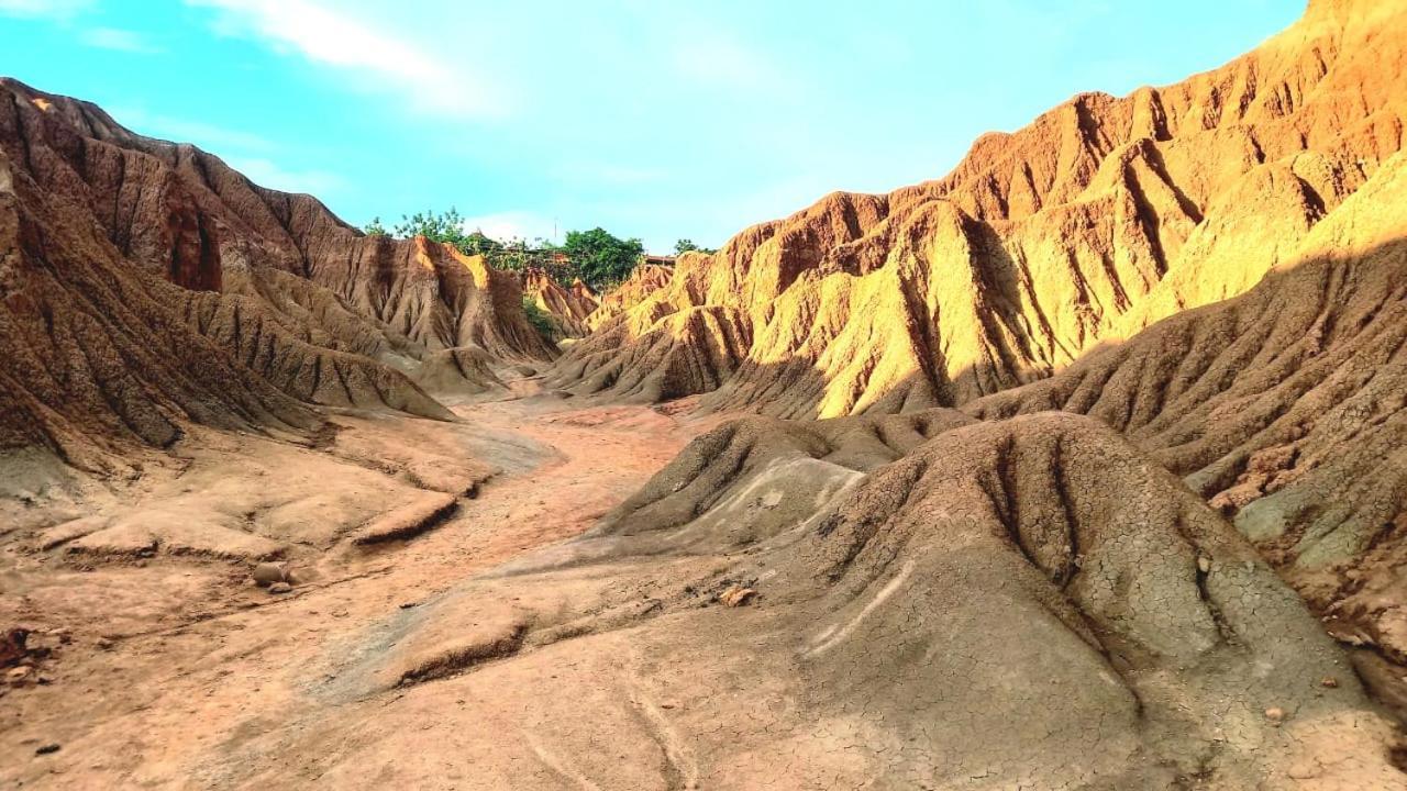 Avani Del Desierto Villavieja Exterior foto